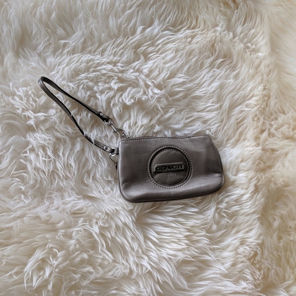 Metallic Coach Coin Purse - Picture 4 of 4